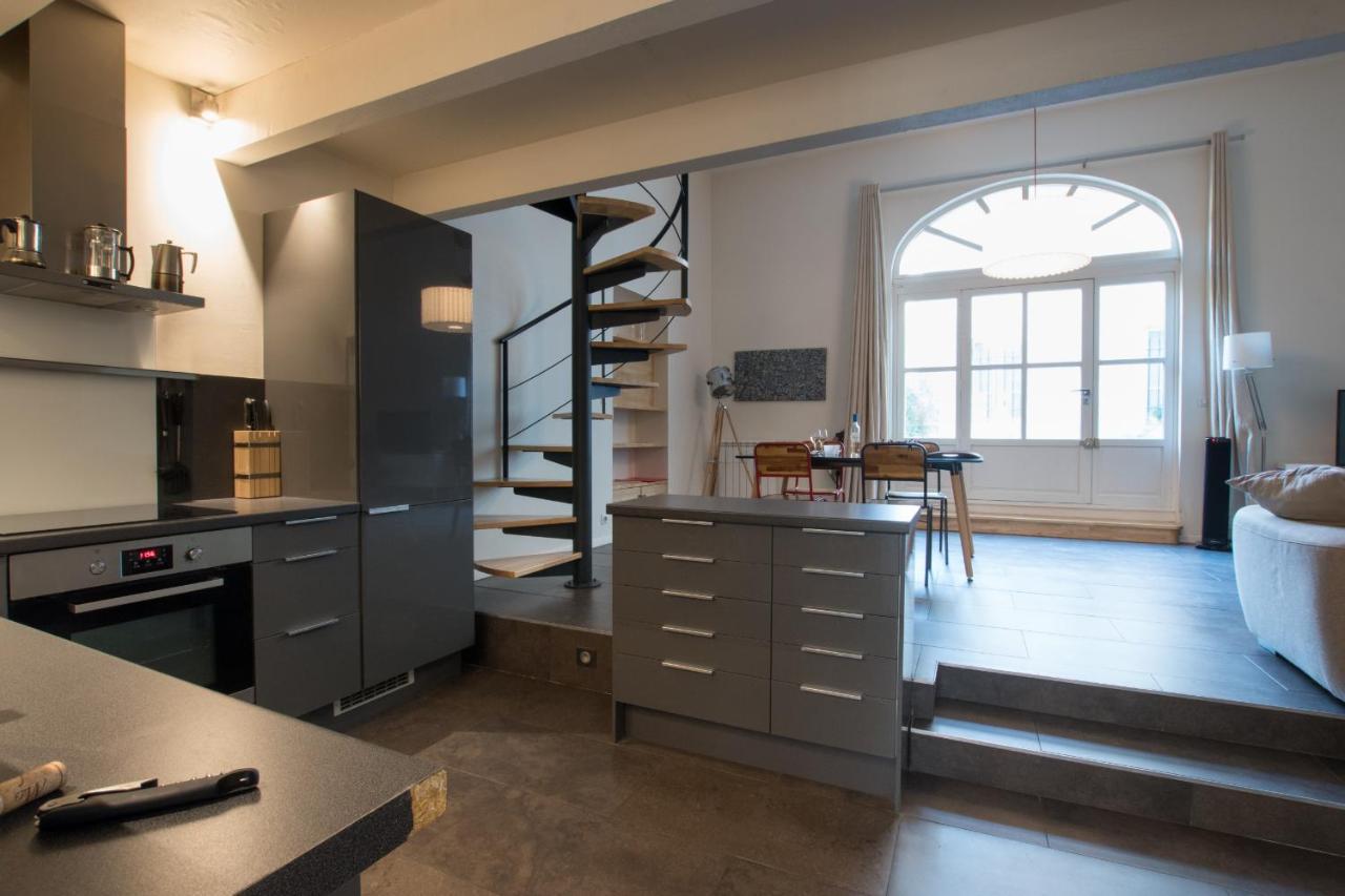 Divonne - Loft Cosy Avec Jardin Partage Apartment Arles Luaran gambar