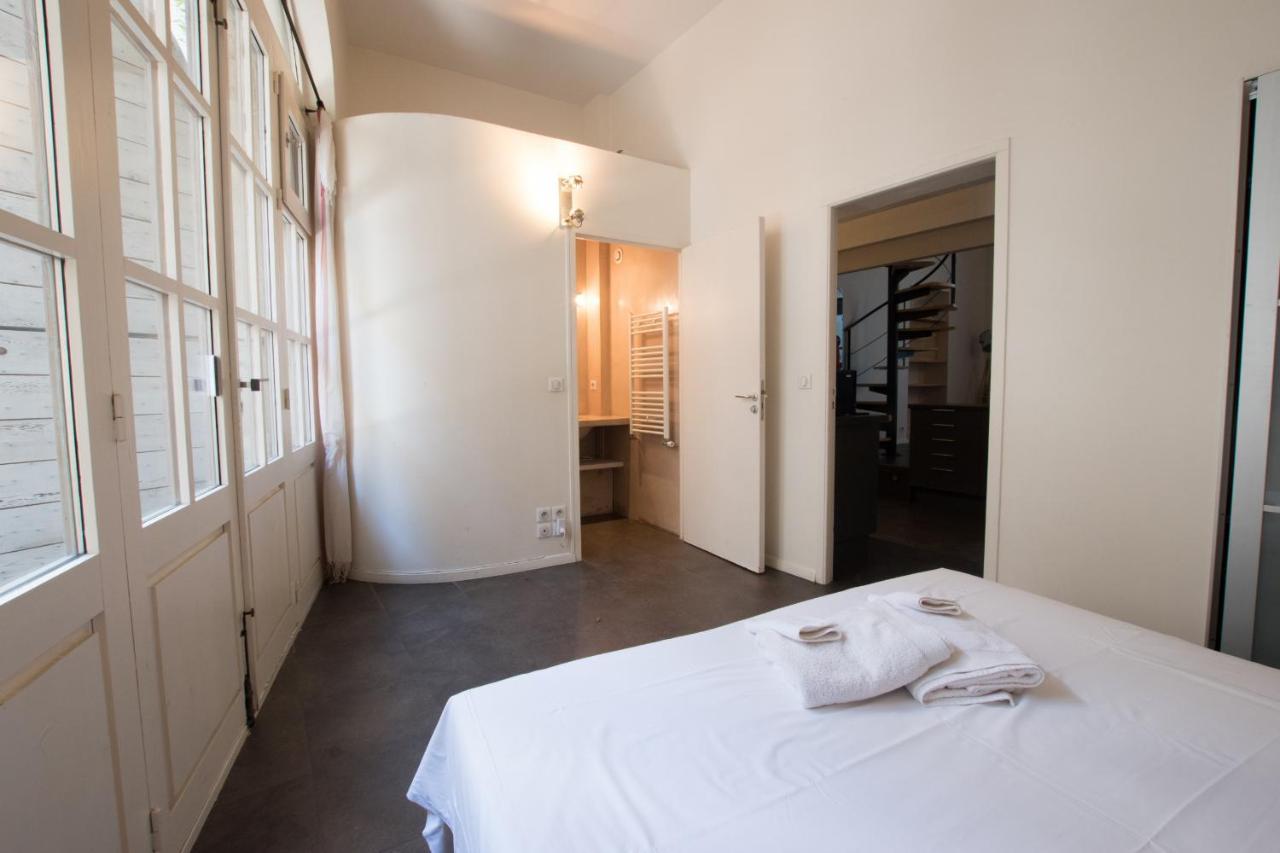 Divonne - Loft Cosy Avec Jardin Partage Apartment Arles Luaran gambar